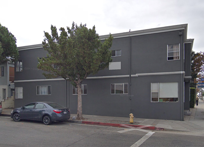 Santa Monica, 2922 Pico Boulevard, 90405 - Sunset Park - Potential Art / Mural Site | Beautify