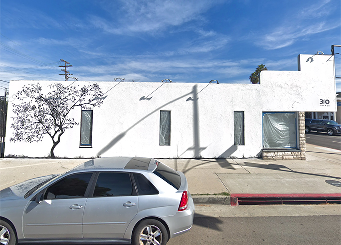 Los Angeles, 11625 Washington Place, 90066 - Mar Vista - Potential Art / Mural Site | Beautify