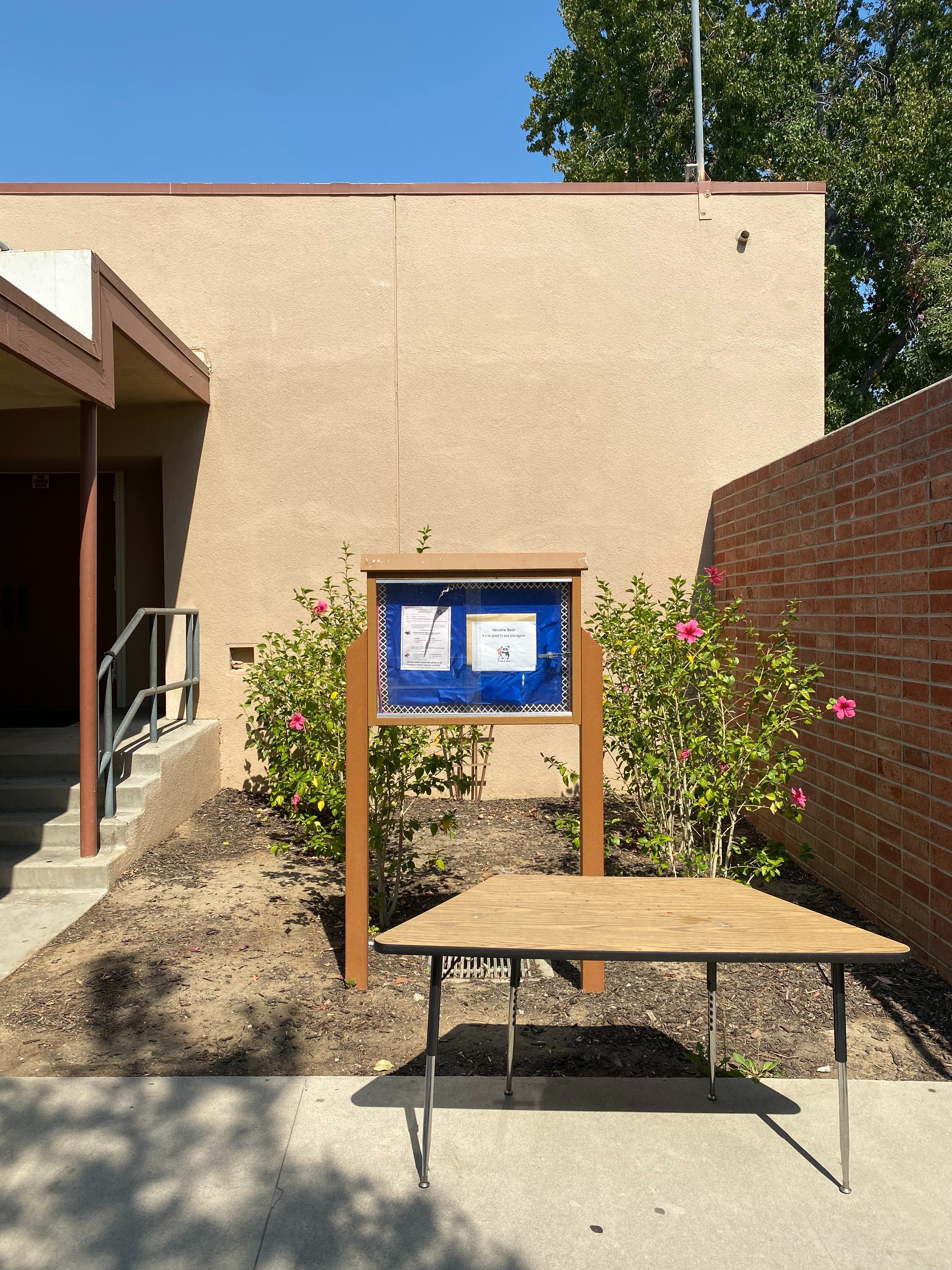 Los Angeles, 8554 Rubio Avenue, 91343 - North Hills - Potential Art / Mural Site | Beautify