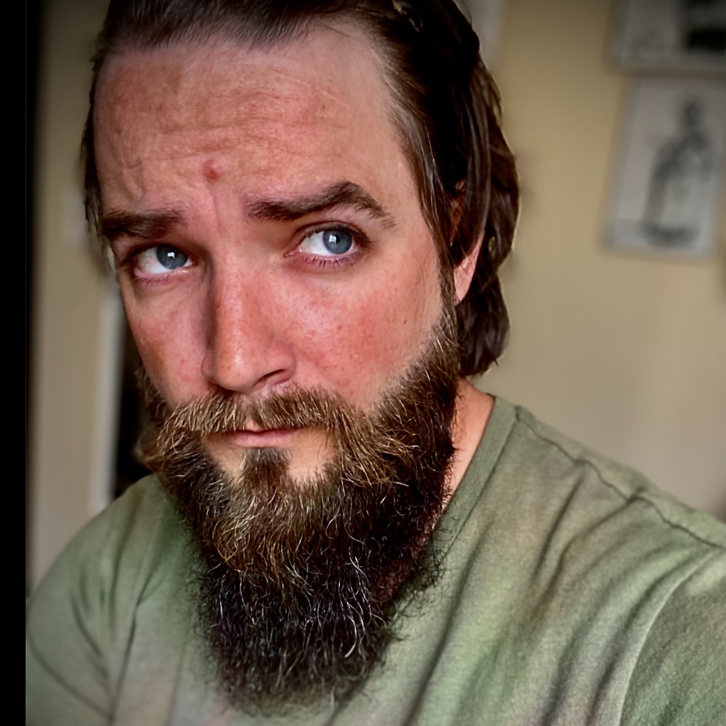 Profile artist image | Beautify