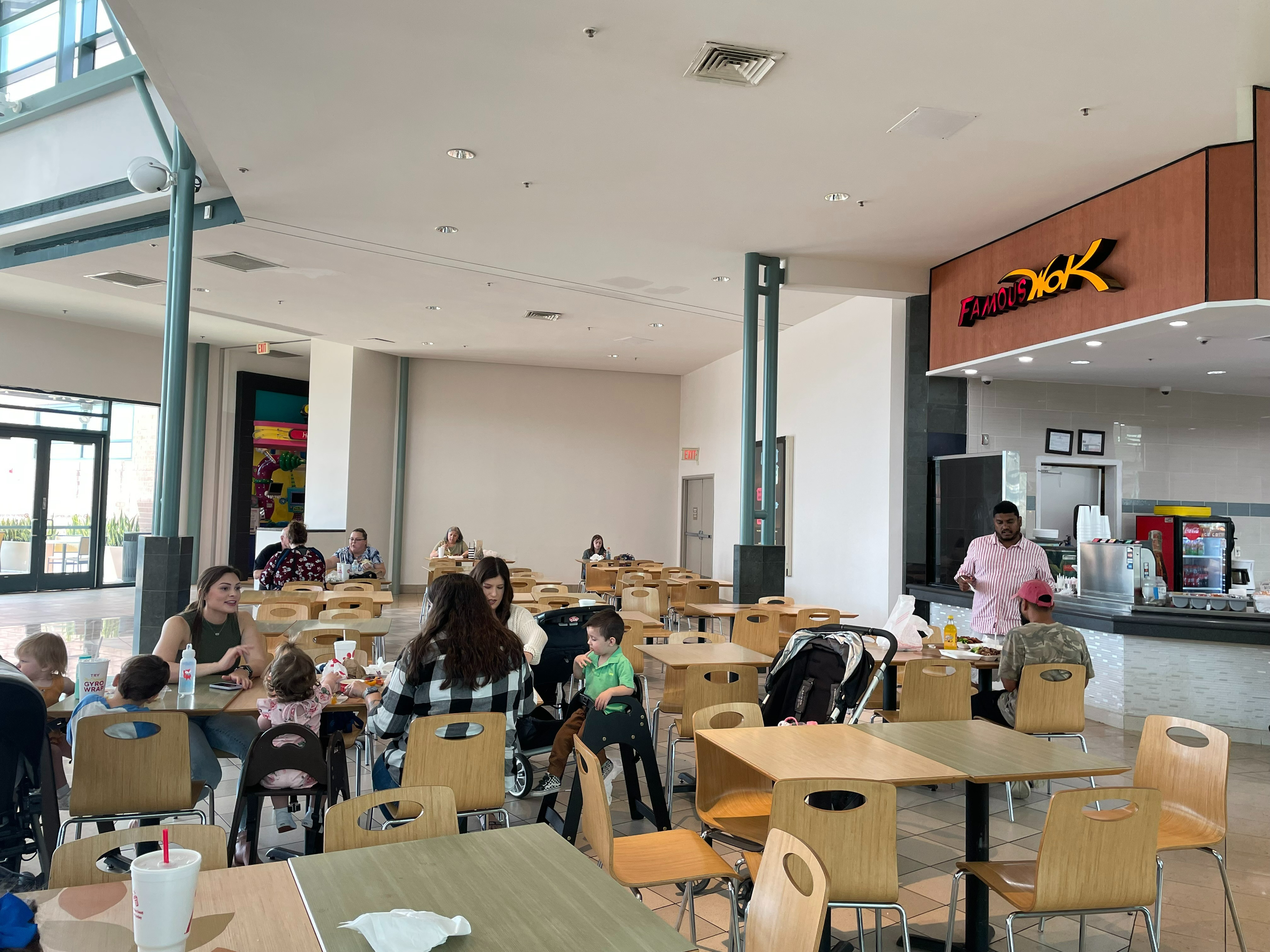 The Woodlands, 1201 Lake Woodlands Drive, 77380 - The Woodlands - Potential Art / Mural Site | Beautify