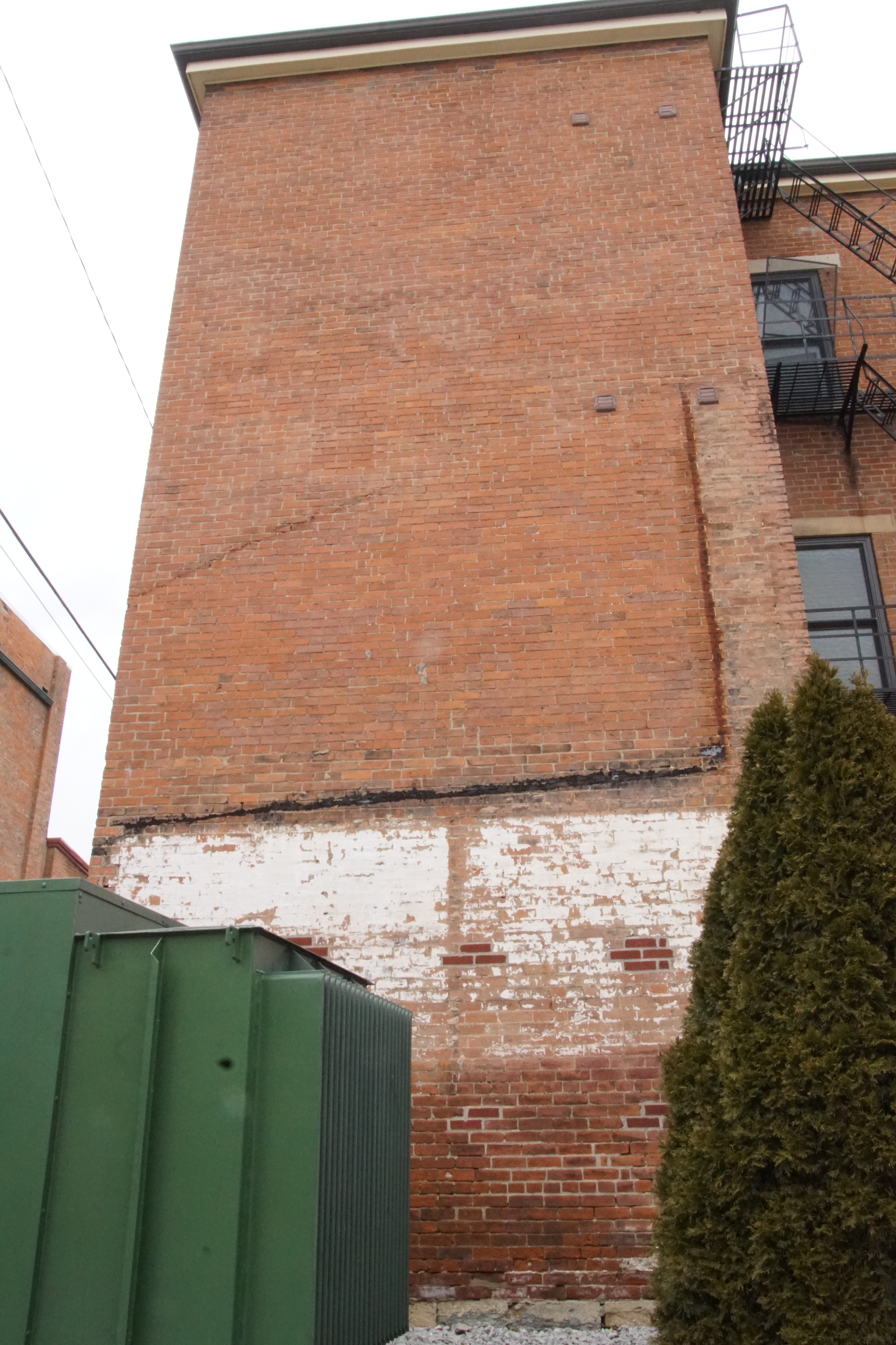 Cincinnati, 1413 Race Street, 45202 - Over-The-Rhine - Potential Art / Mural Site | Beautify
