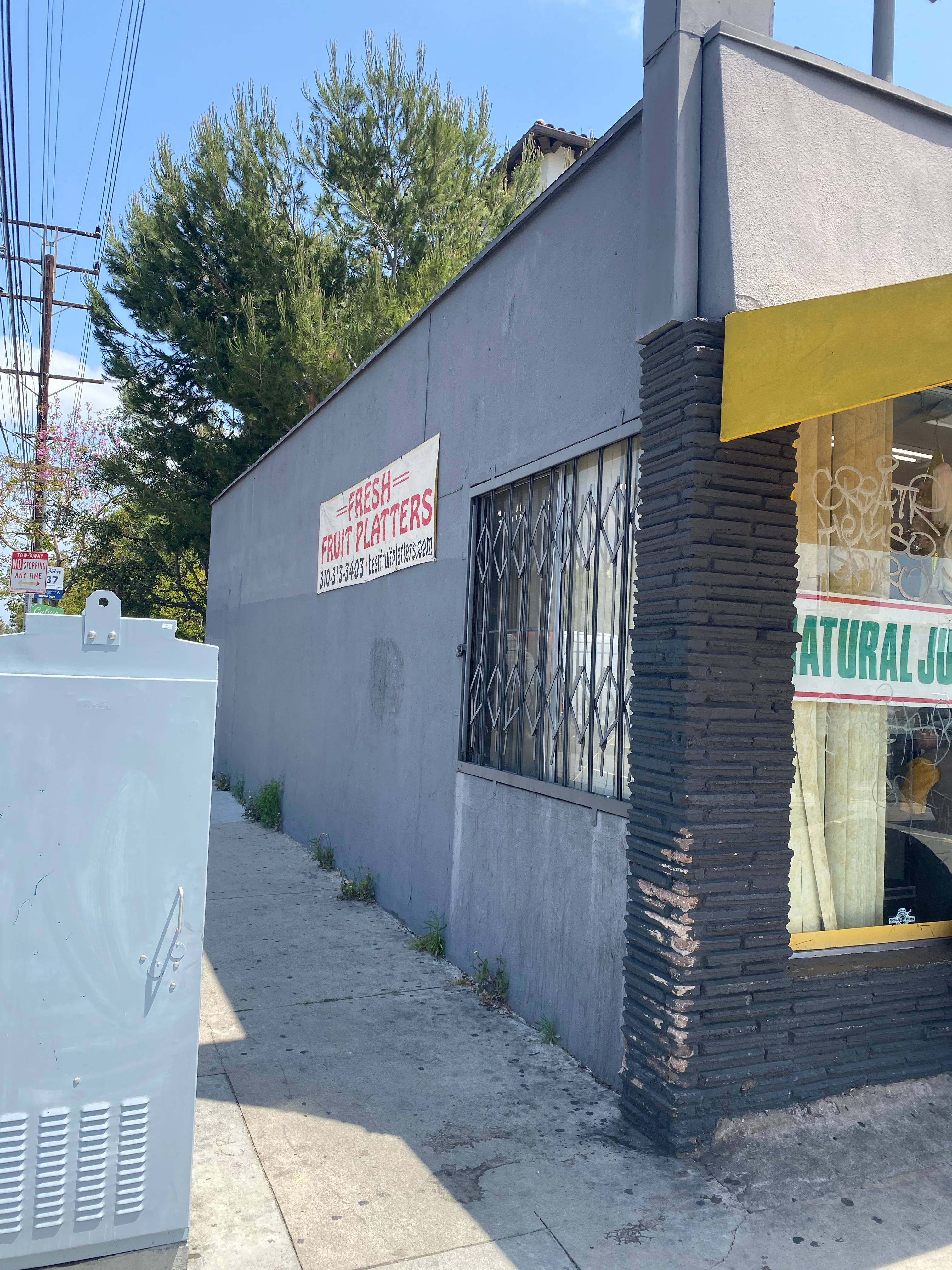 Los Angeles, 90066 - Los Angeles - Potential Art / Mural Site | Beautify