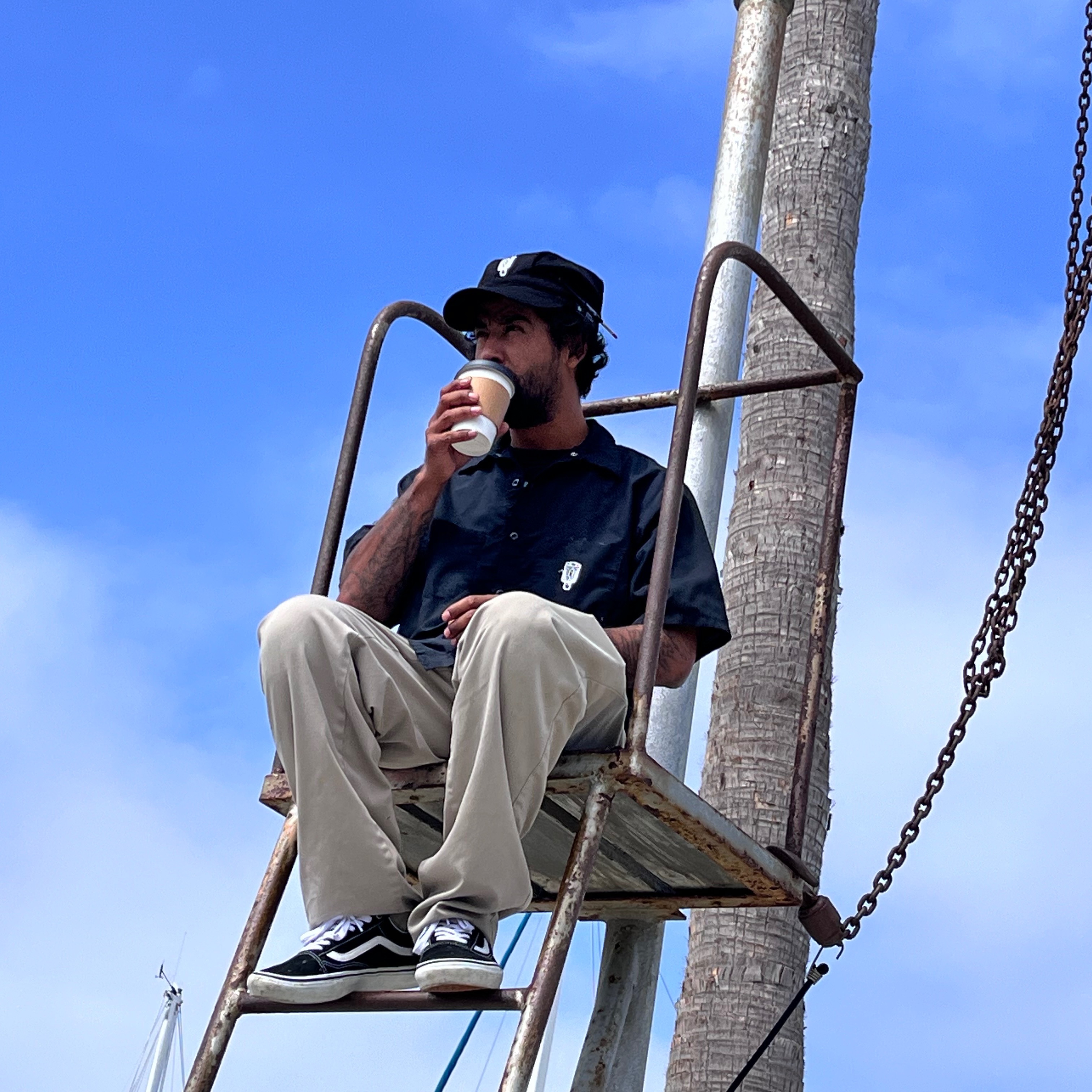 whosthumbs.artwork | Sebastian Navagonzalez | Beautify