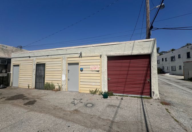 Los Angeles, 5812 West 3rd Street, 90036 - Central LA - Potential Art / Mural Site | Beautify