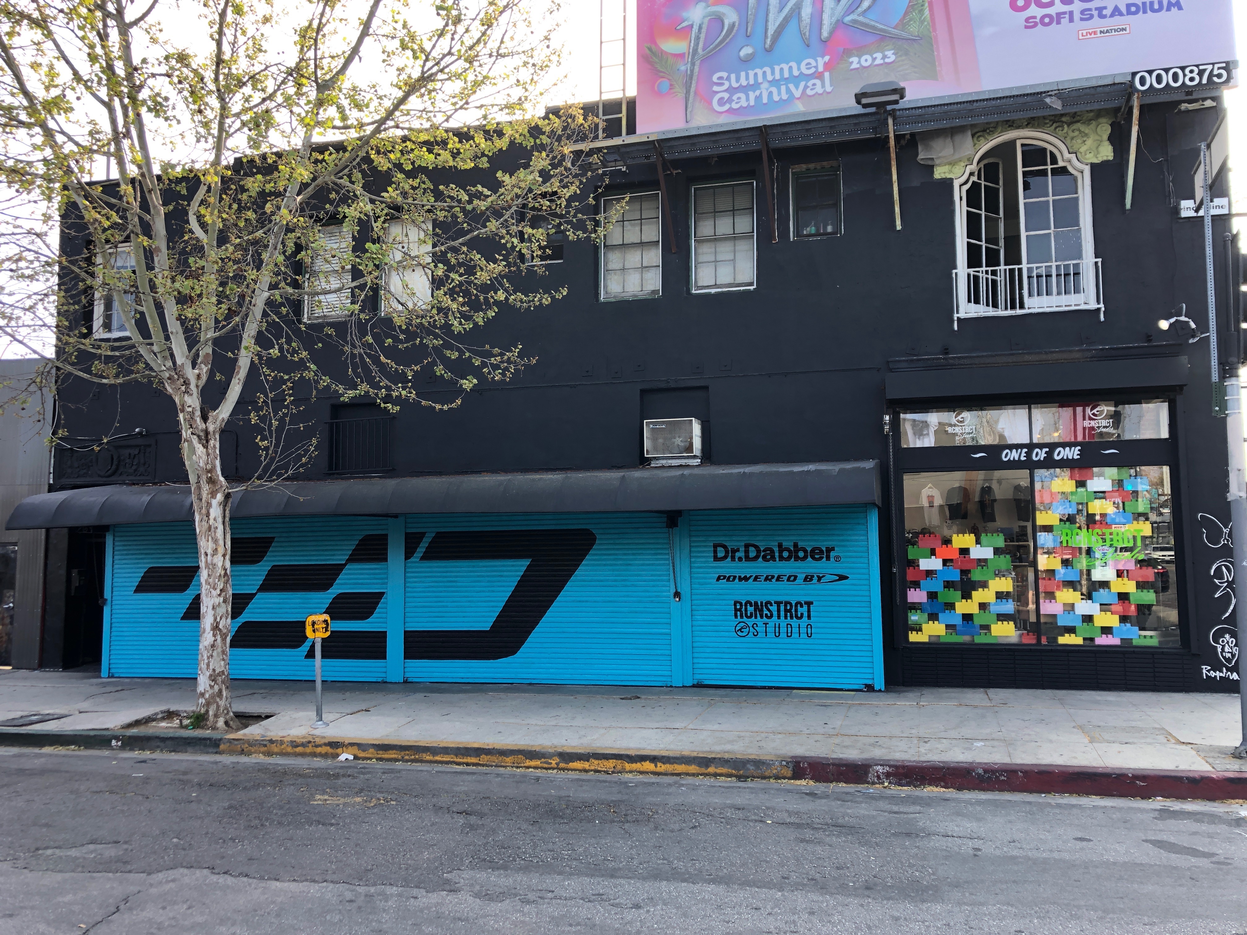 Dr. Dabber Mural | ginoflo | Gino Burman-Loffredo - typography, geometric, stencil, private | Beautify