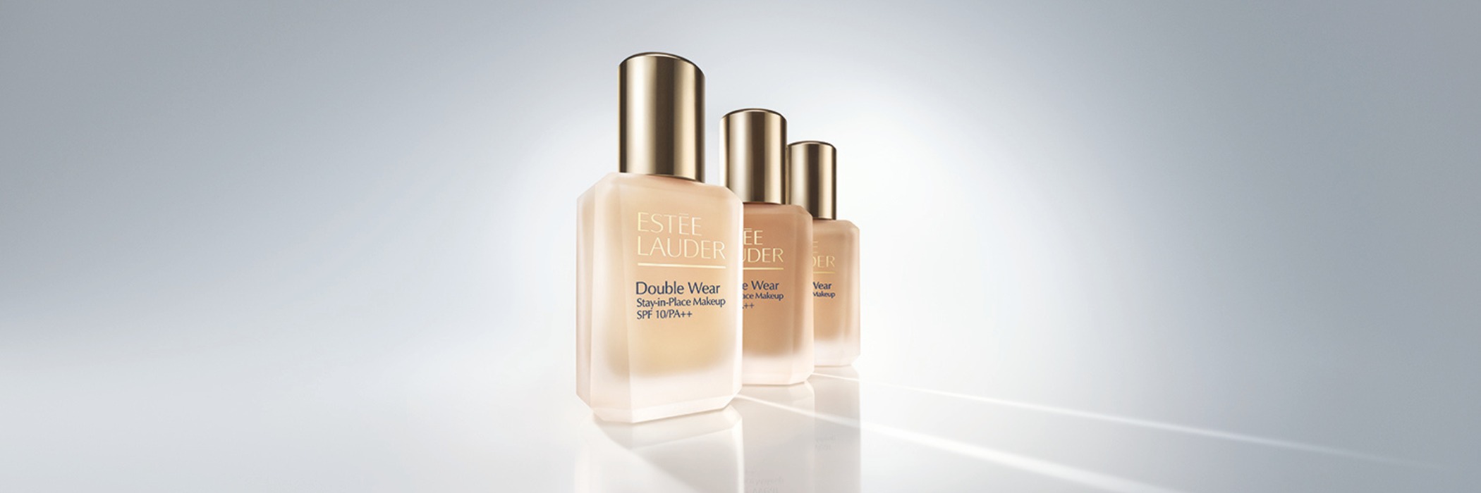 ESTEE LAUDERの背景画像