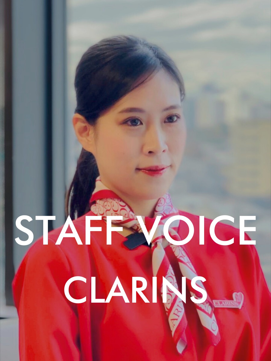 【クラランス】店頭やライブ配信で活躍するビューティコーチにインタビューの動画の写真