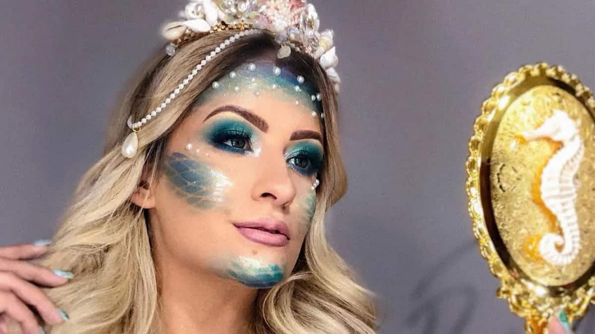 Artistic Makeup