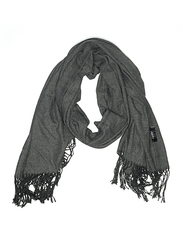 Sojos Scarf: Gray Accessories