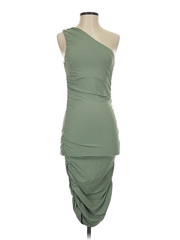 Glo Fashion Cocktail Dress: Green Solid Pattern Dresses - Size Small