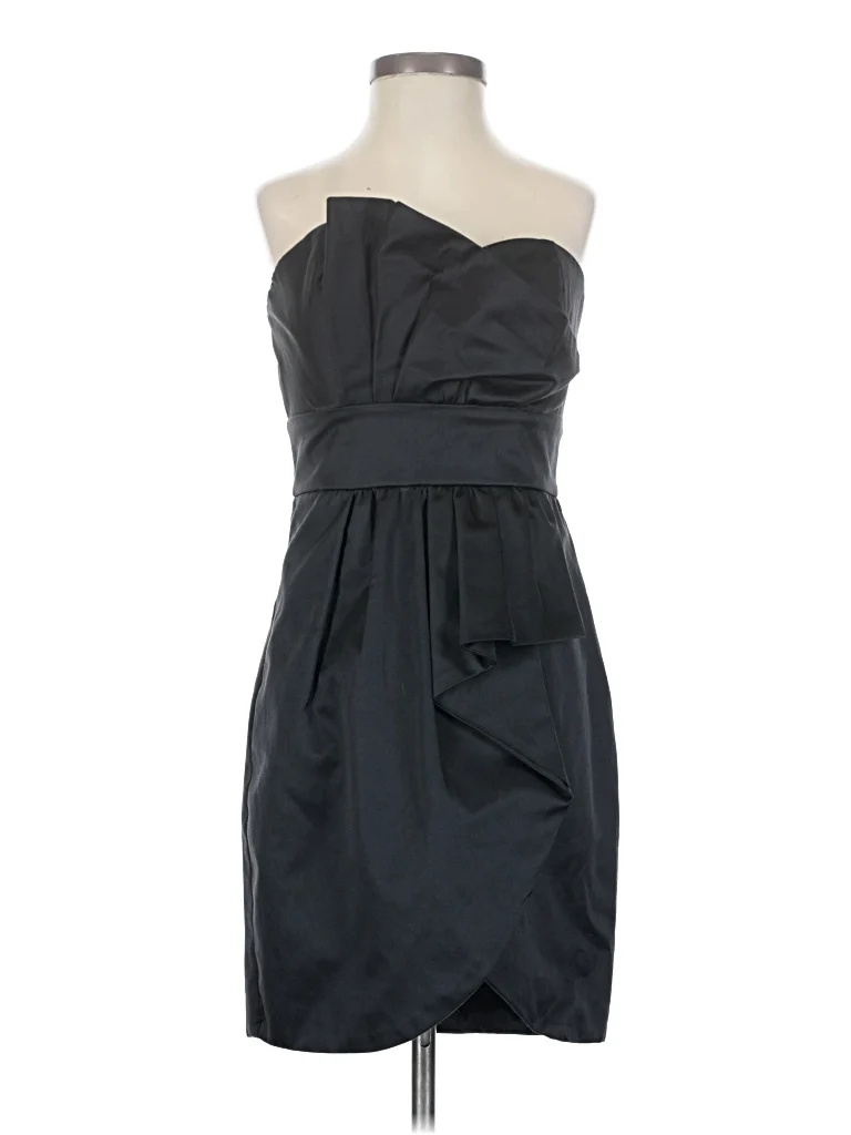 Ruby Belle Cocktail Dress - Party: Black Solid Pattern Dresses - Used - Size Small