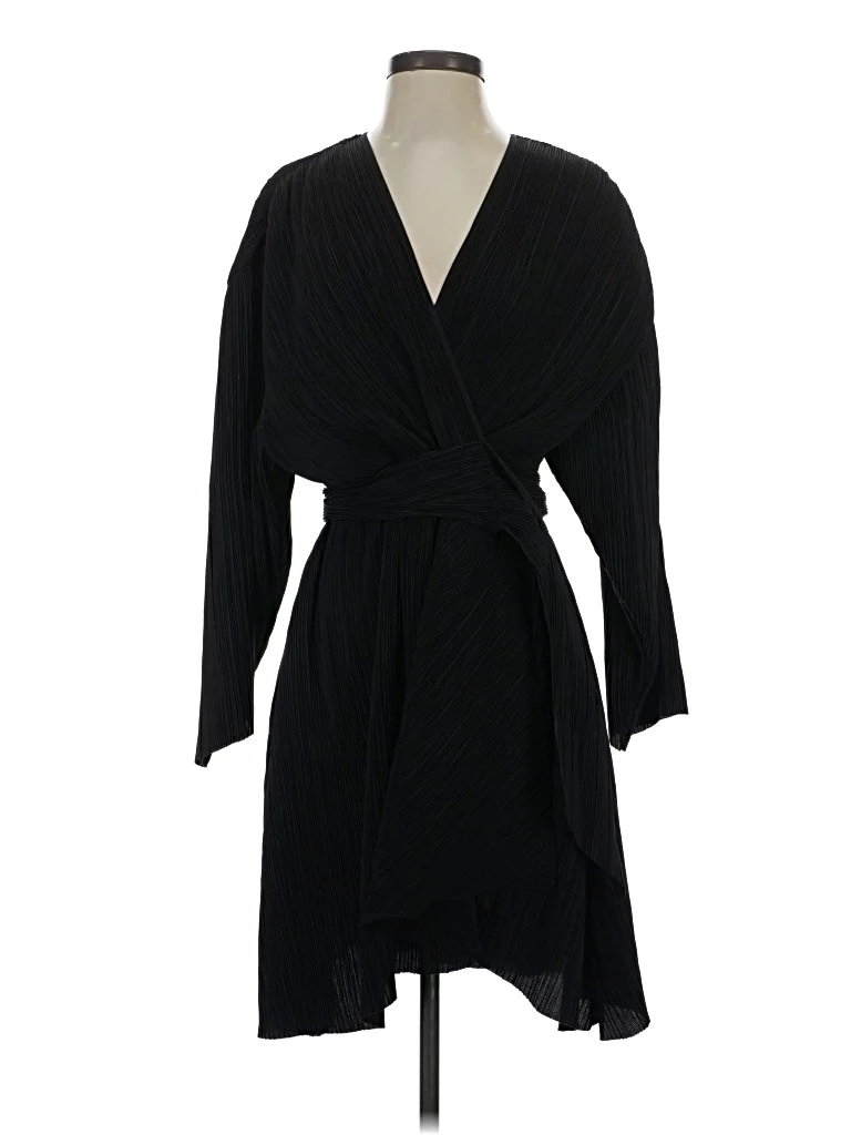 CAPSULE Cocktail Dress - Wrap: Black Dresses - Used - Size 4