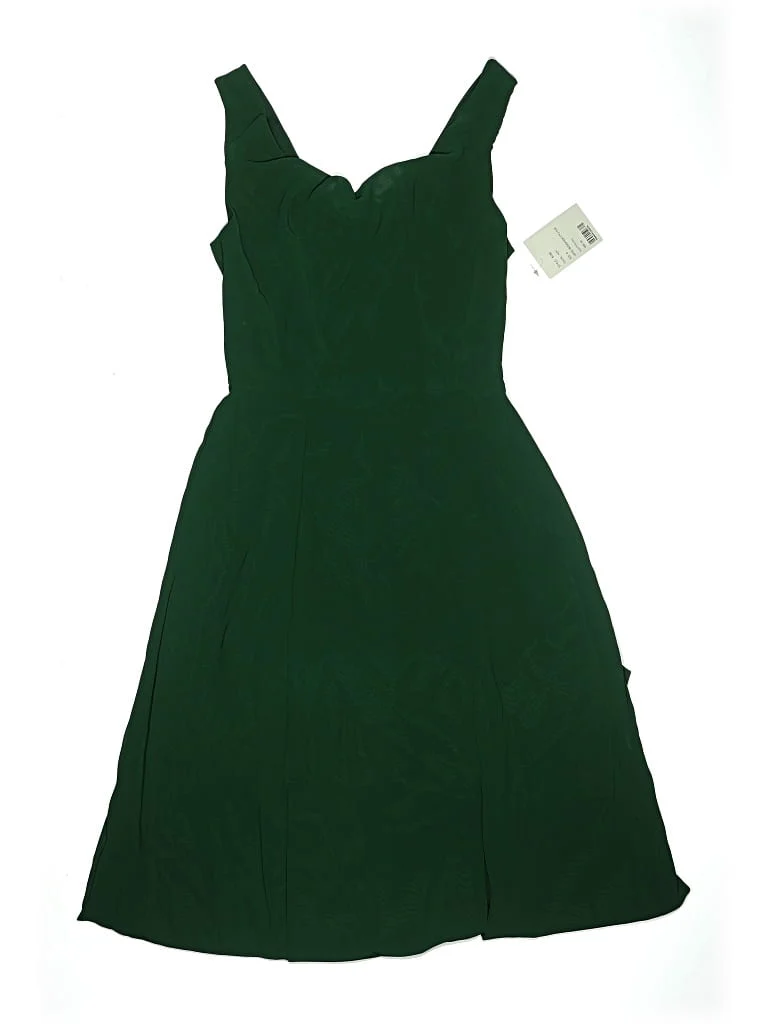Social Bridesmaids Cocktail Dress - Fit & Flare: Green Solid Pattern Dresses - New - Size 0