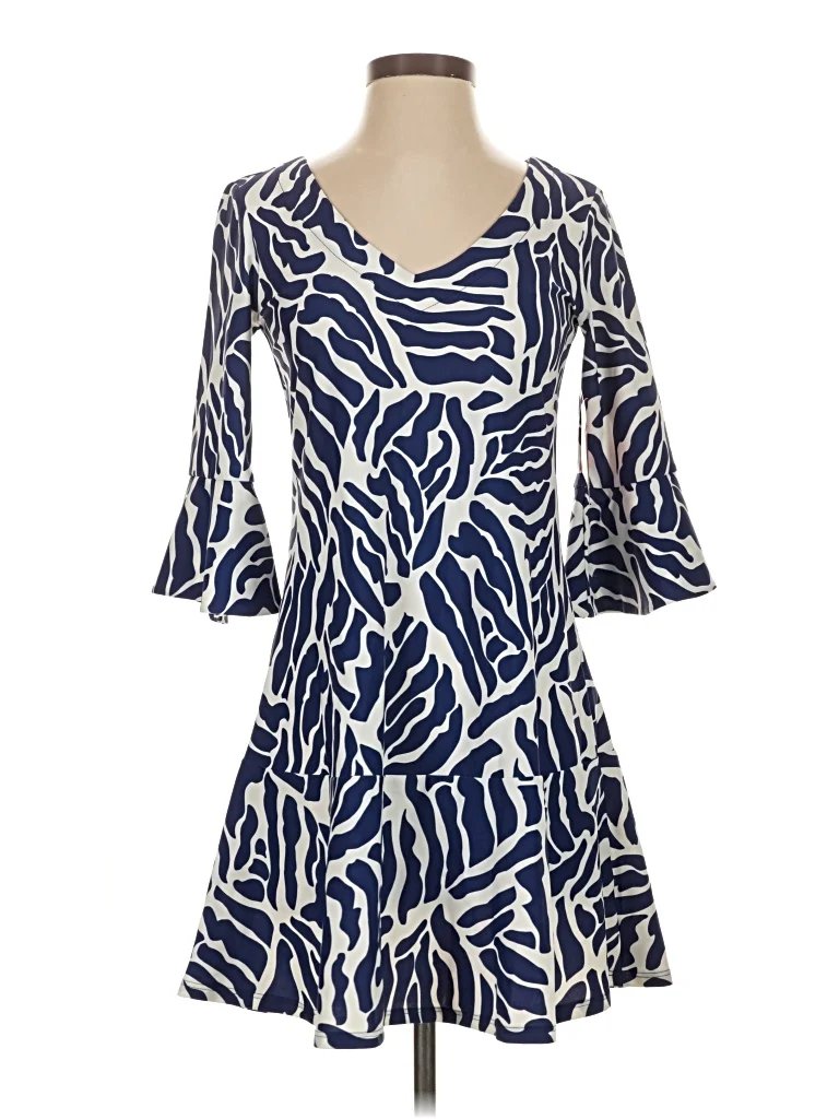 gingy's Casual Dress - Fit & Flare: Blue Print Pattern Dresses - New - Size X-Small