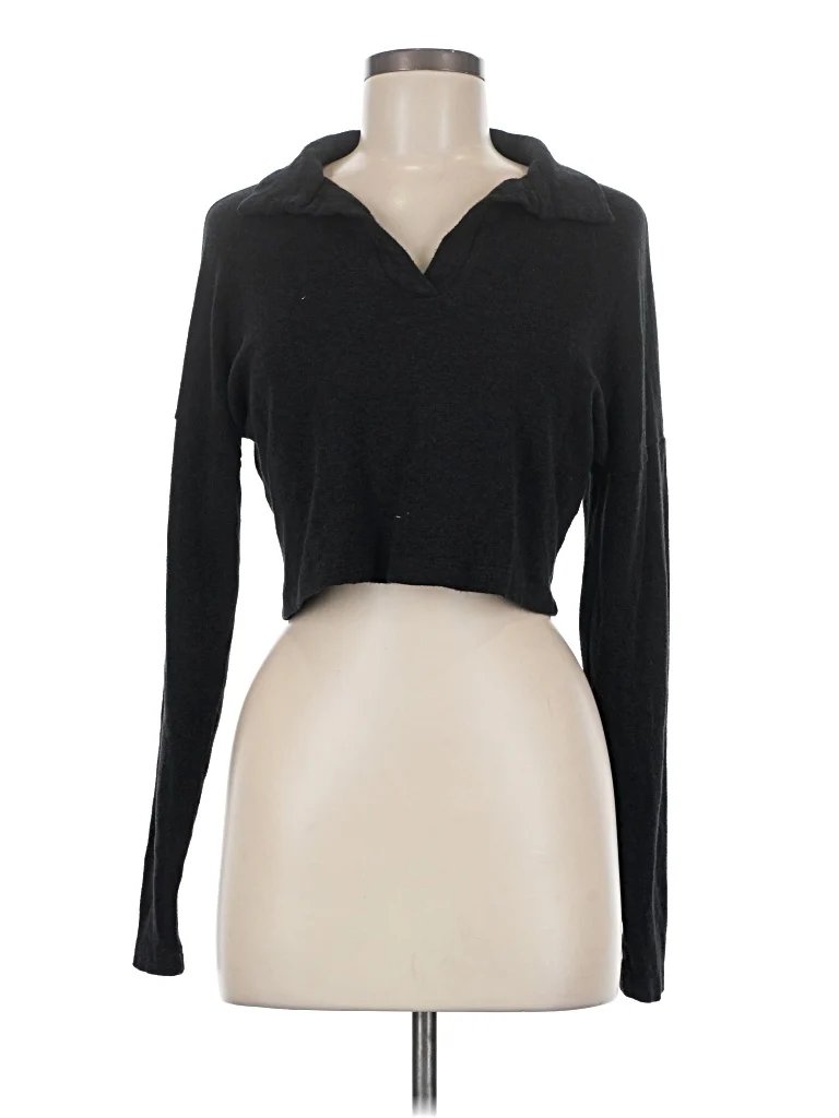 Sur La Cote Pullover Sweater: Black Tops - Size Medium