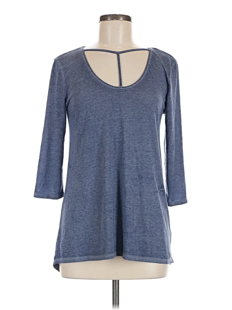 SO 3/4 Sleeve T-Shirt: Blue Tops - Size Medium