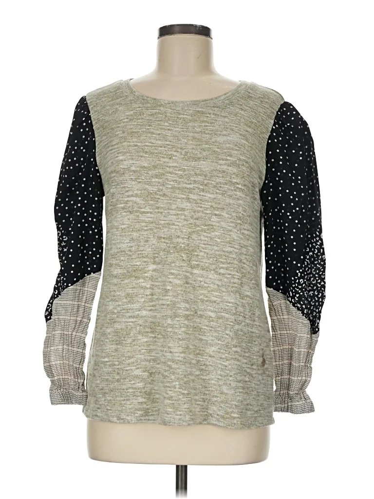 Highland Park Long Sleeve Top Gray Crew Neck Tops - Used - Size Medium
