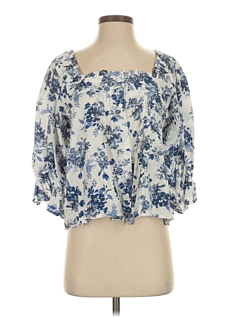 Cupcakes & Cashmere 3/4 Sleeve Blouse: Blue Tops - Size Small