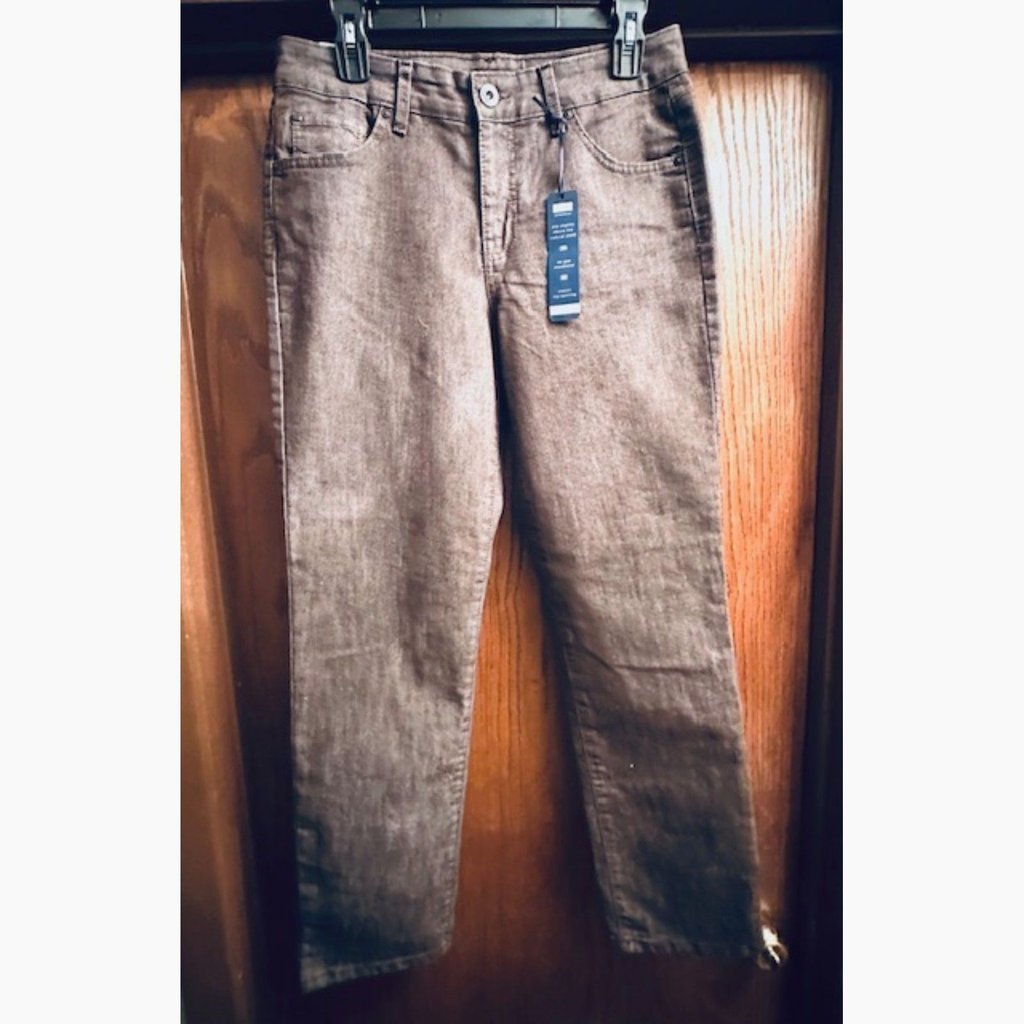 Bandolino Madie Nwt Streetwear Washed High Rise Straight Legs Stretched Denim 8