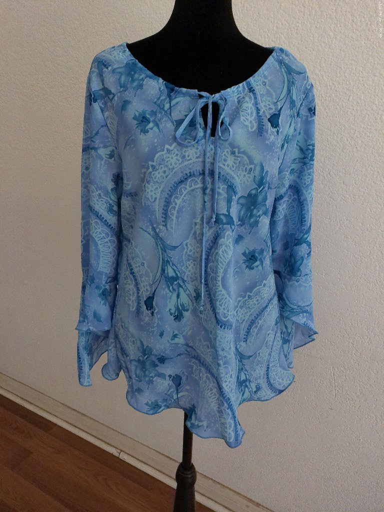 Voir, Blue Floral Blouse, With Butterfly Sleeve Design
