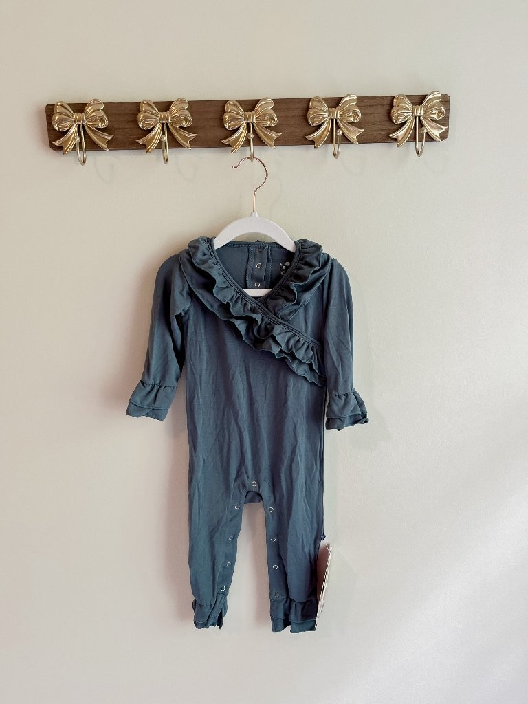 Kickee Pants Nwt 12-18m Ruffle Long Sleeve Baby Romper With Snaps