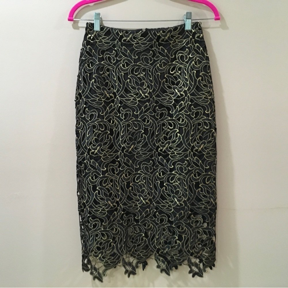 Boston Proper Skirt Pencil Midi Black Lace With Gold Size 0 Womens