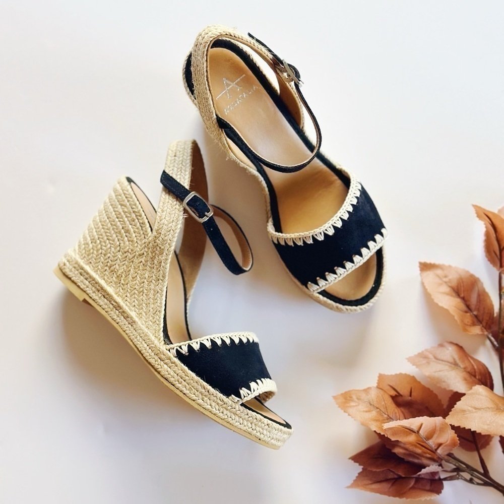 New Aquatalia Jiliana Suede Stitch Wedge Espadrille Sandals Size 6