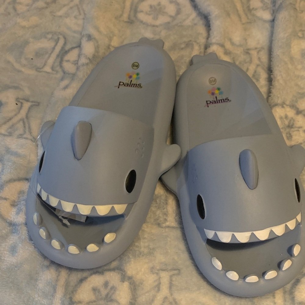 Palms Shark Slippers For Men - Light Blue
