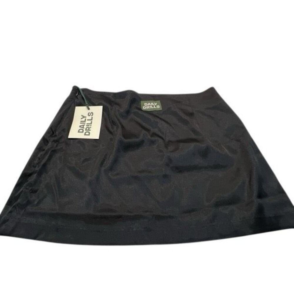 Daily Drills Women's Silky Side Zip Casual Mini Skirt Black Size Medium Nwt