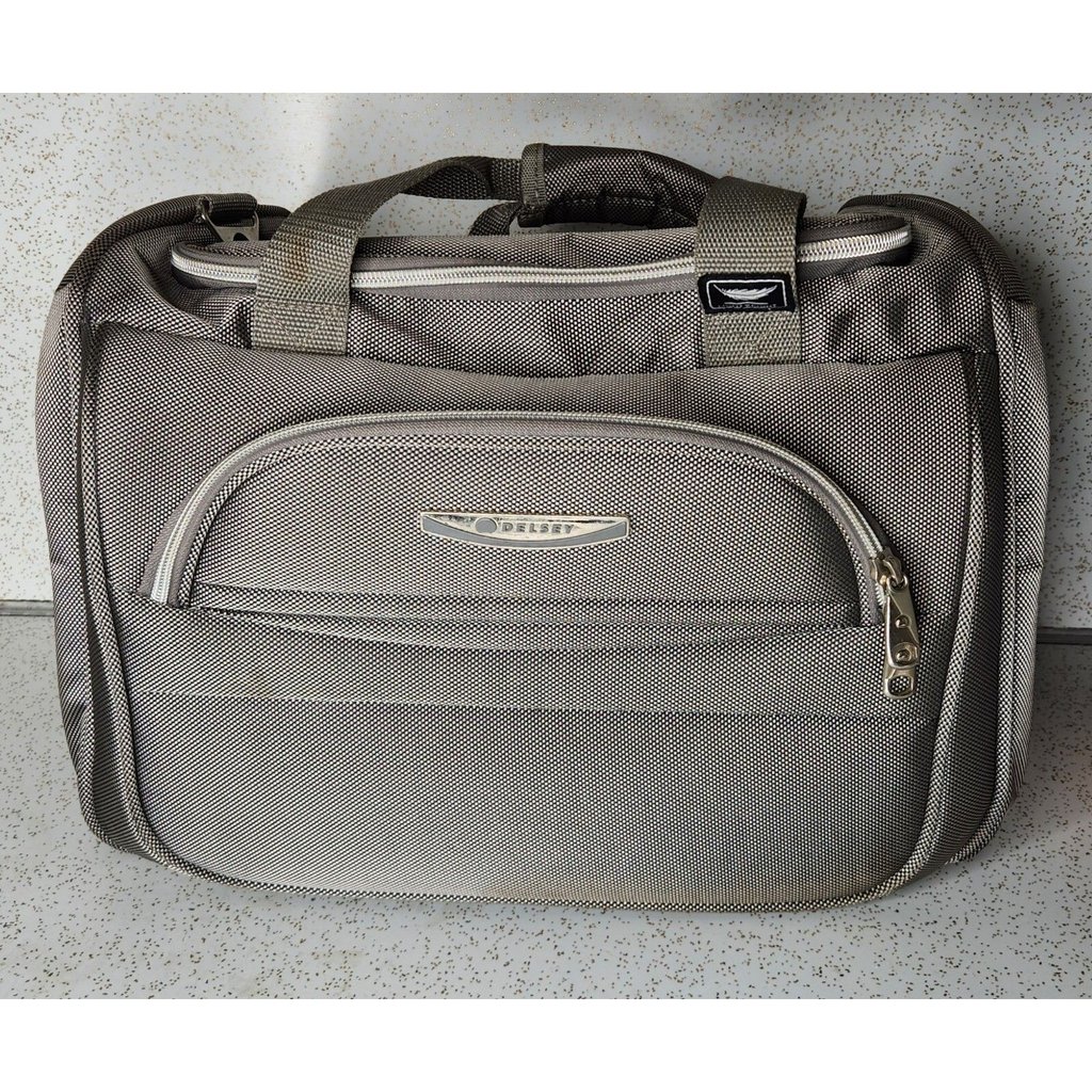 Delsey Duffel Bag Carry-On Weekender Overnight Gym Bag Lightweight Gray 15x11x6