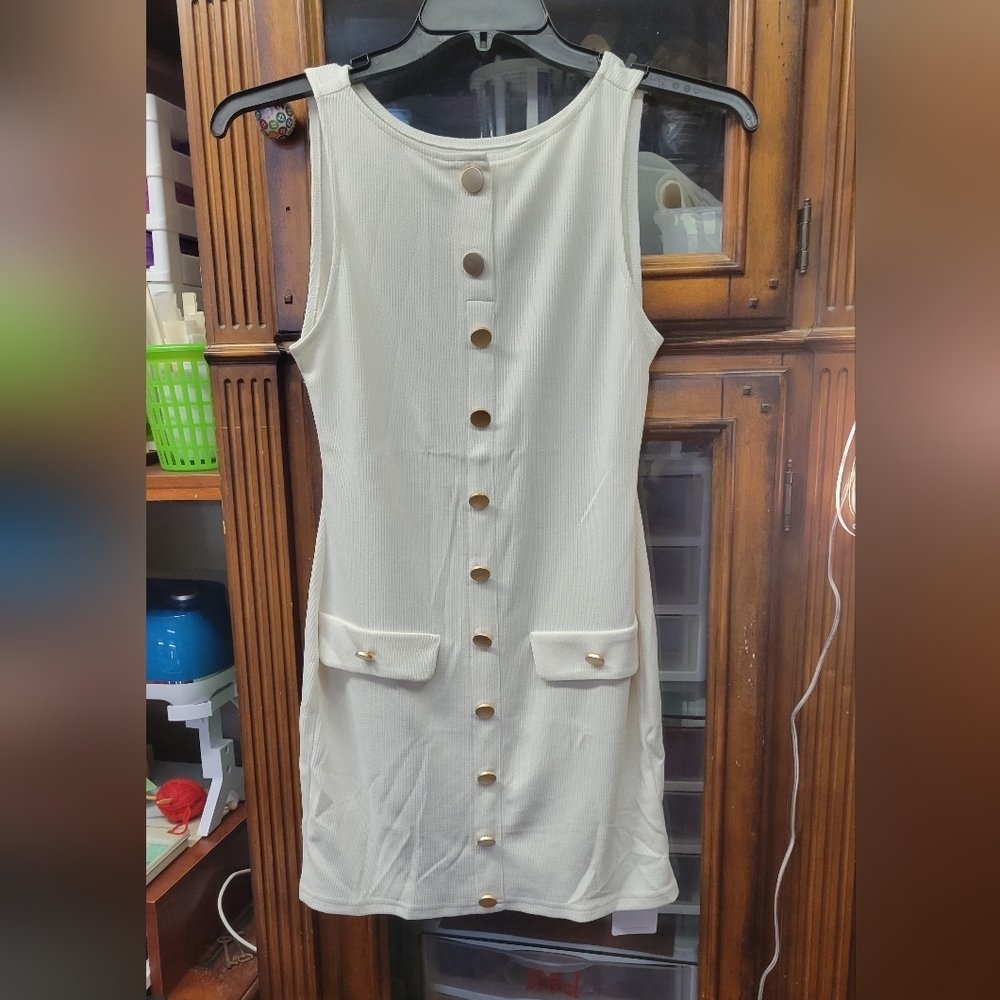 Creamy White Gold Button Accent Sweater Sleeveless 2 Pockets Dress Xs