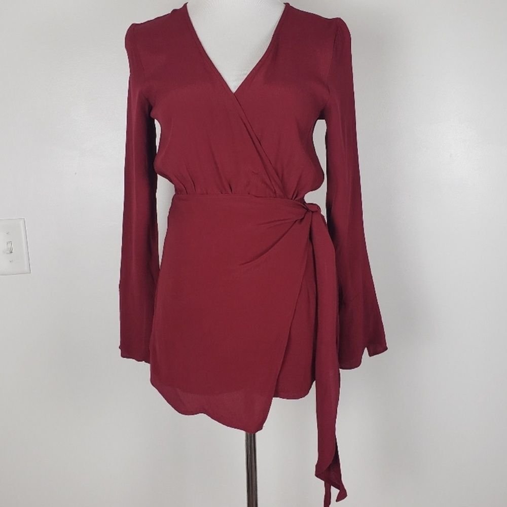 New Impeccable Pig Women’s Burgundy Shorts Romper Size Small