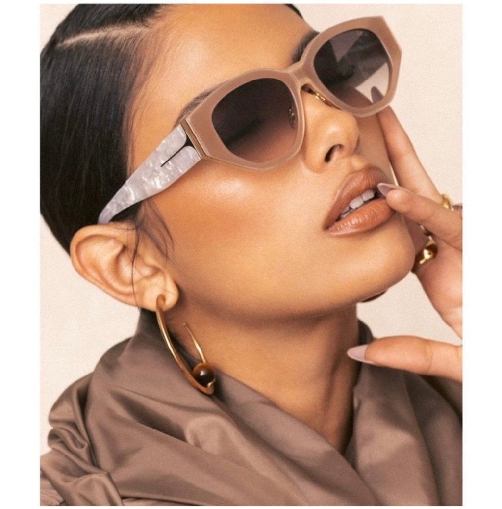 Dezi Charge It Sunglasses