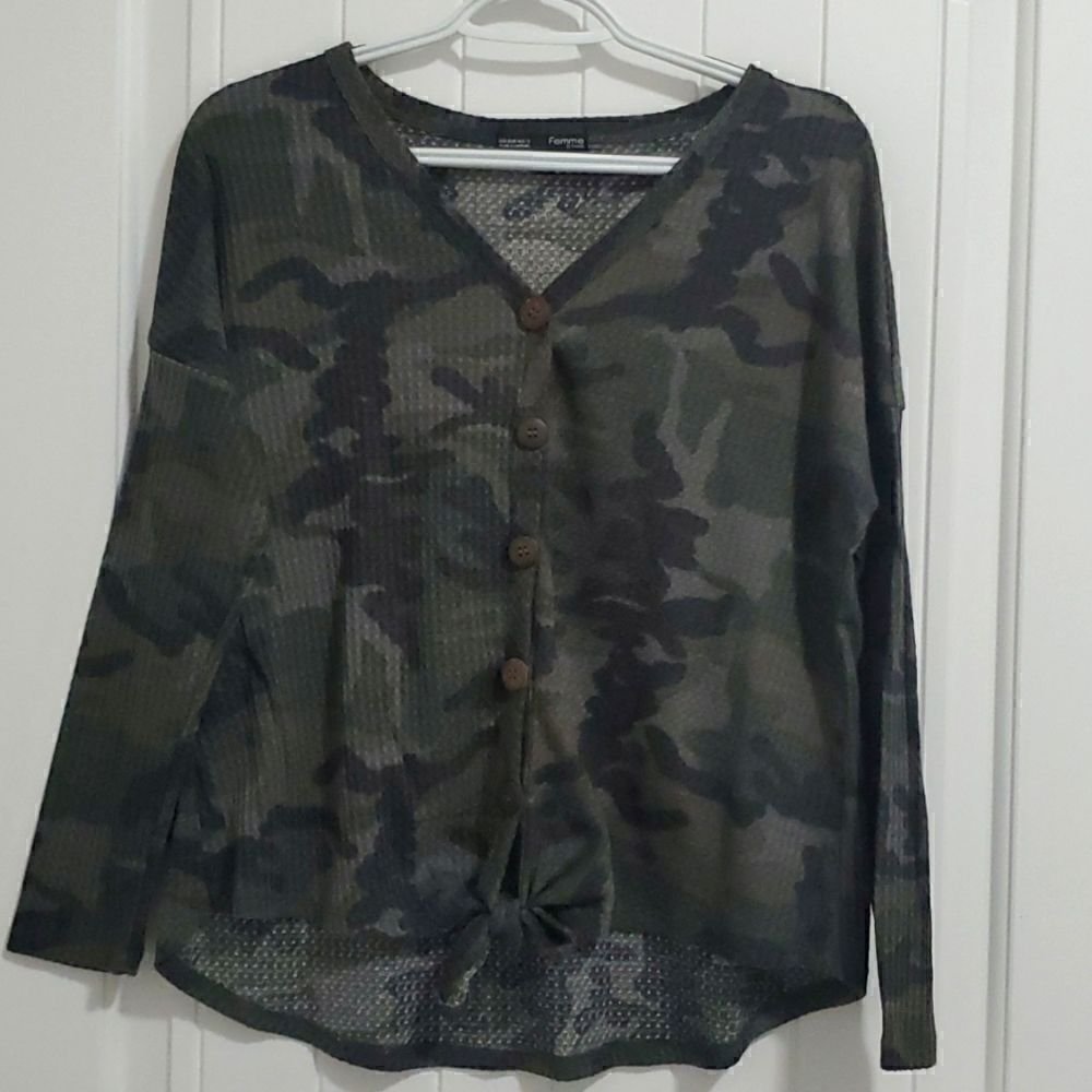 Femme Womans Waffle Knit Camoshirt, Large