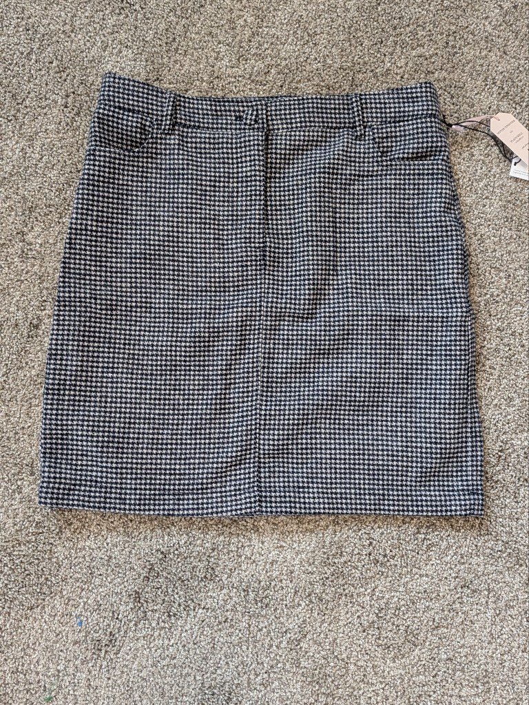 Nwt Cupcakes Cashmere Houndstooth Wool Blend Mini Skirt Navy White 2