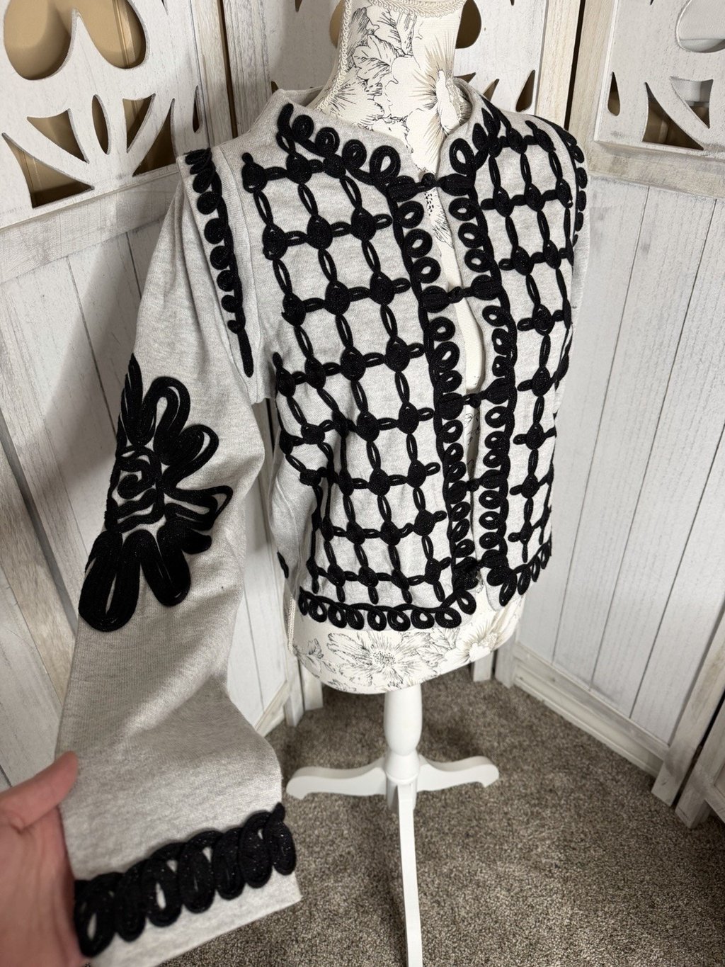 Nic+Zoe Romantic Soutache Knit Jacket Cardigan Gray Art To Wear Size Medium