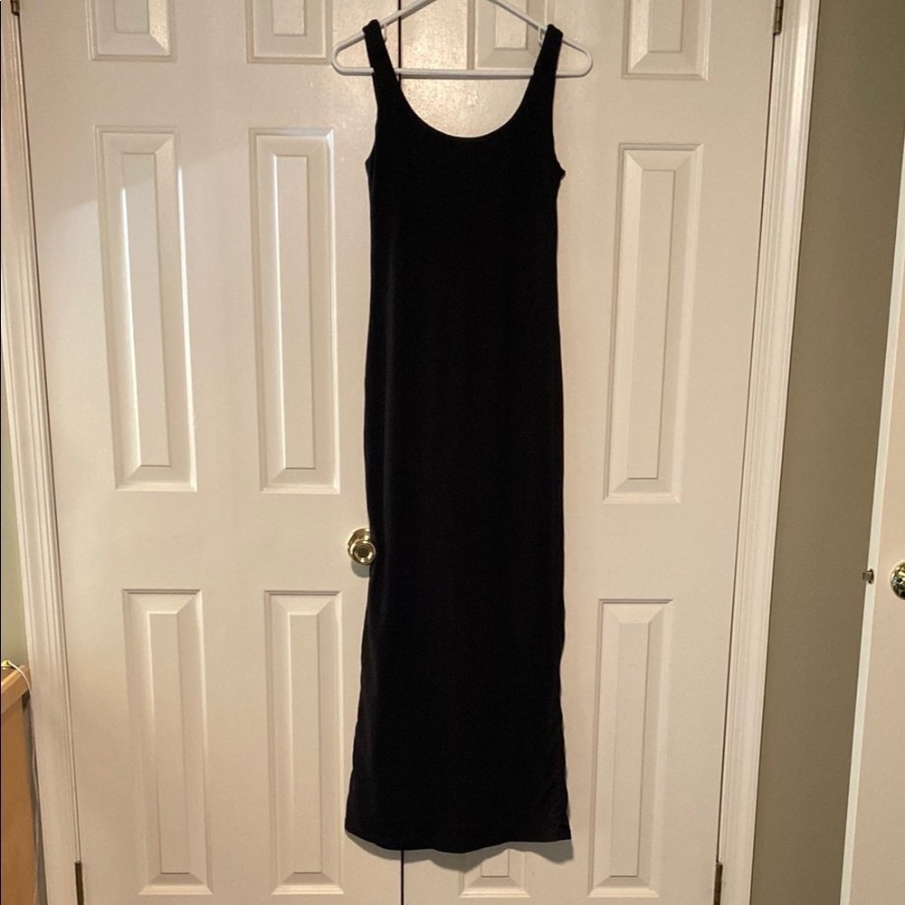 Black Scoop Neck Maxi Dress Size Small In Euc