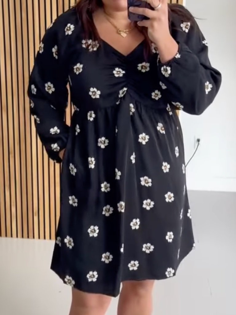 Piper & Scoot: The Gwenevere Floral Detail Dress In Black - 2xl