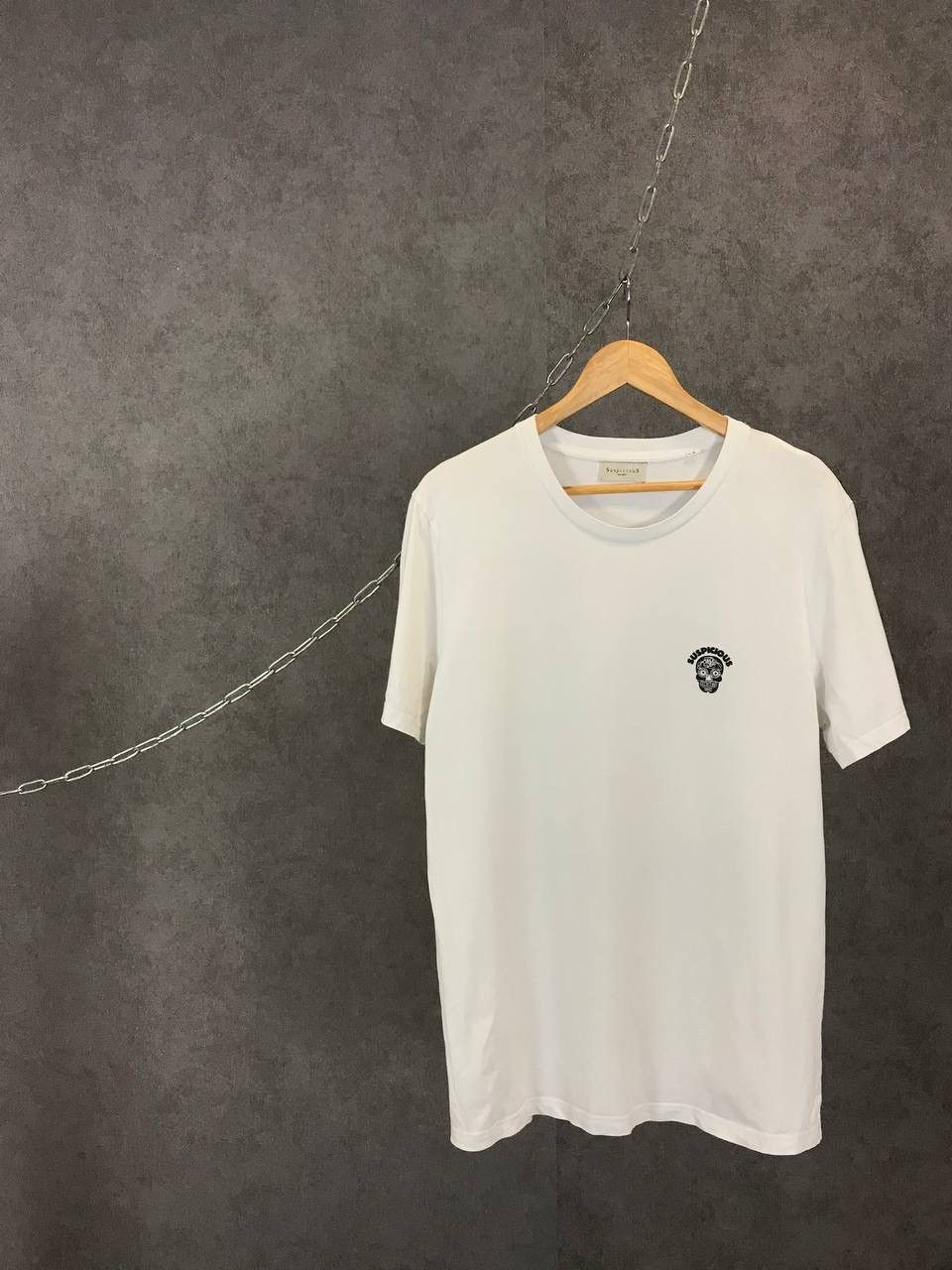 Suspicious Antwerp Skull Streetwear Tee in White, Men's (Size Medium)