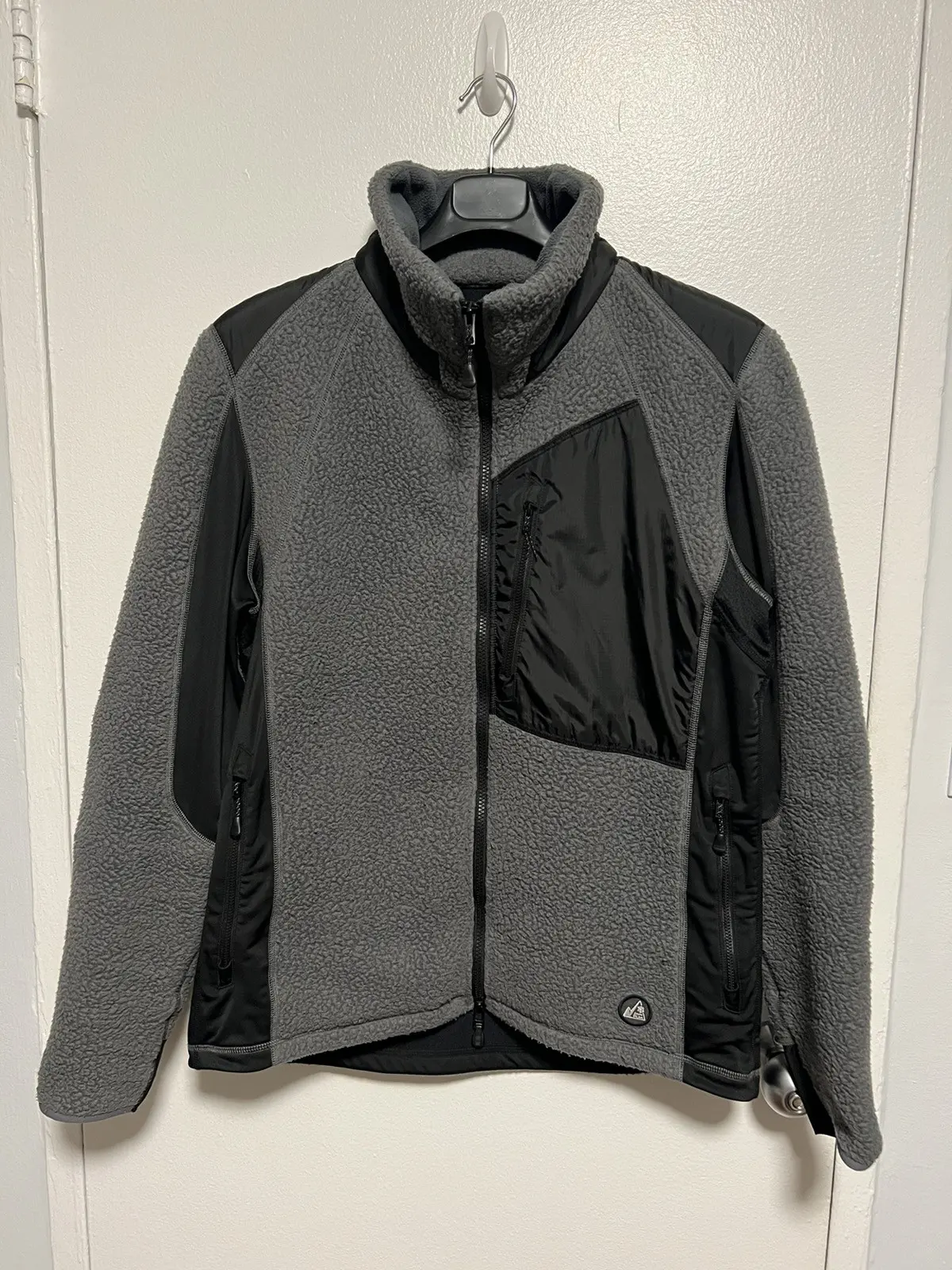 Snow Peak Mountain Of Moods Fleece Jacket in Grey, Men's (Size Large)