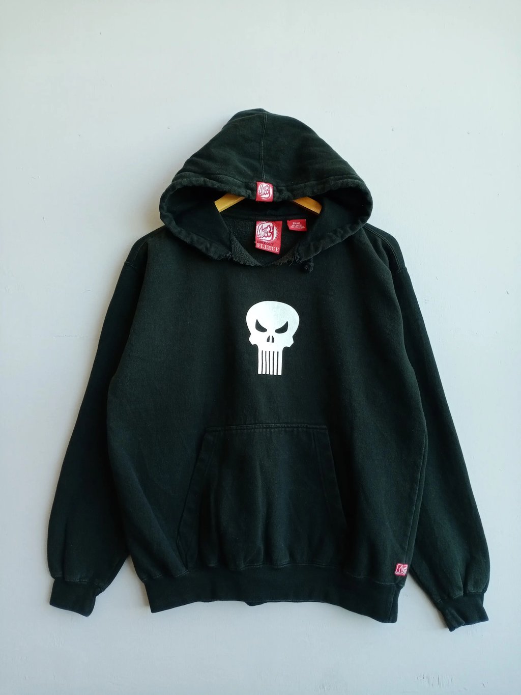 Vintage 90s Lost Skateboarding Skull Hooded in Black, Men's (Size M)