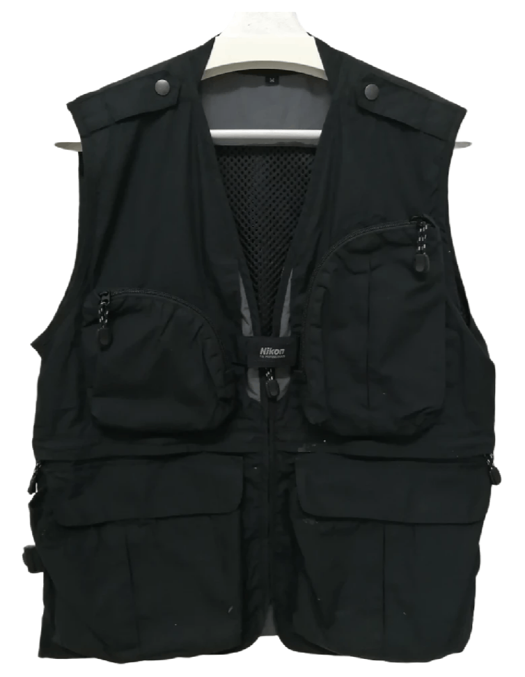Nikon Multi Pocket Vest in Black, Men's (Size Medium)