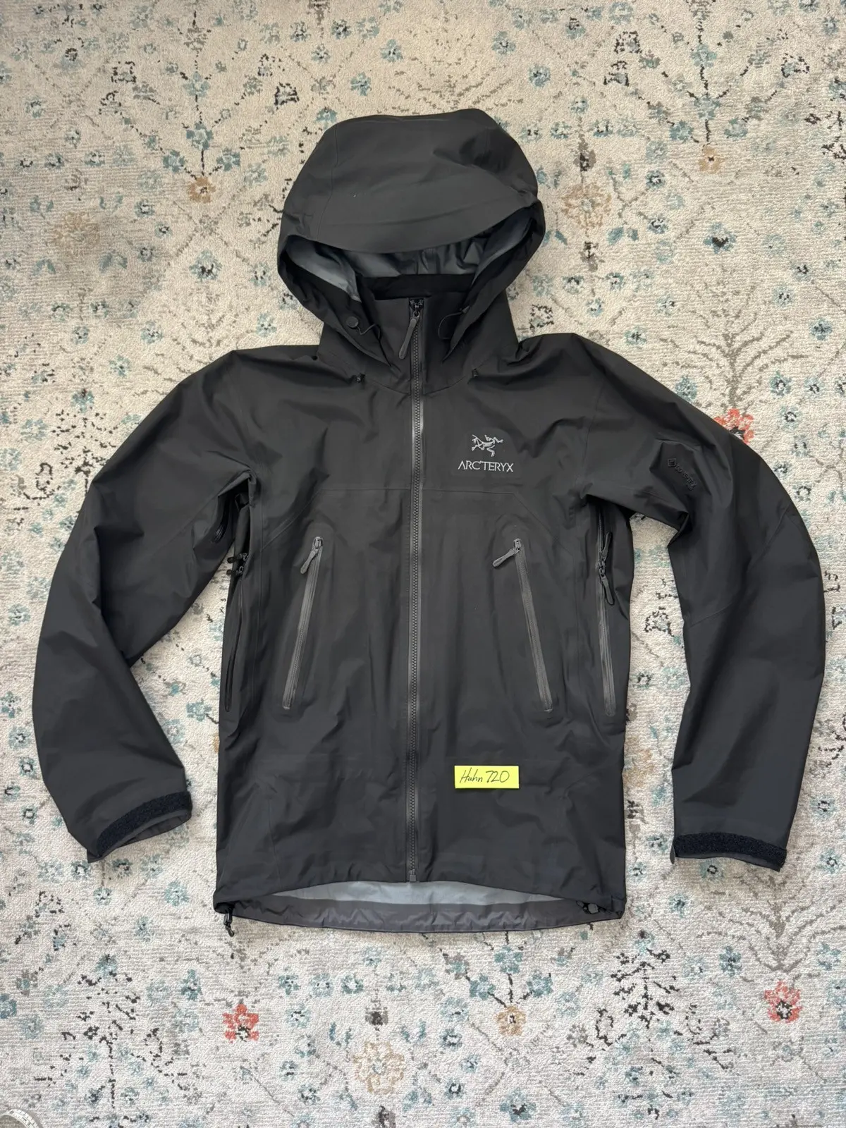 Arcteryx Arc’Teryx Beta Ar in Black, Men's (Size XS)