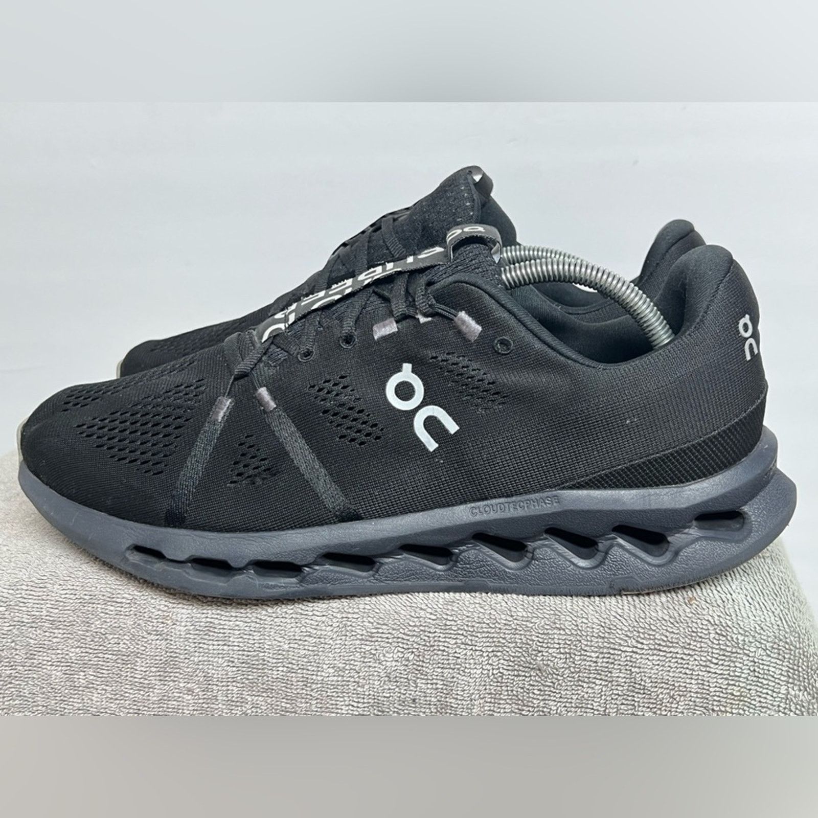 On Cloudsurfer Mens 11.5 Black Grey Running Shoes Sneakers