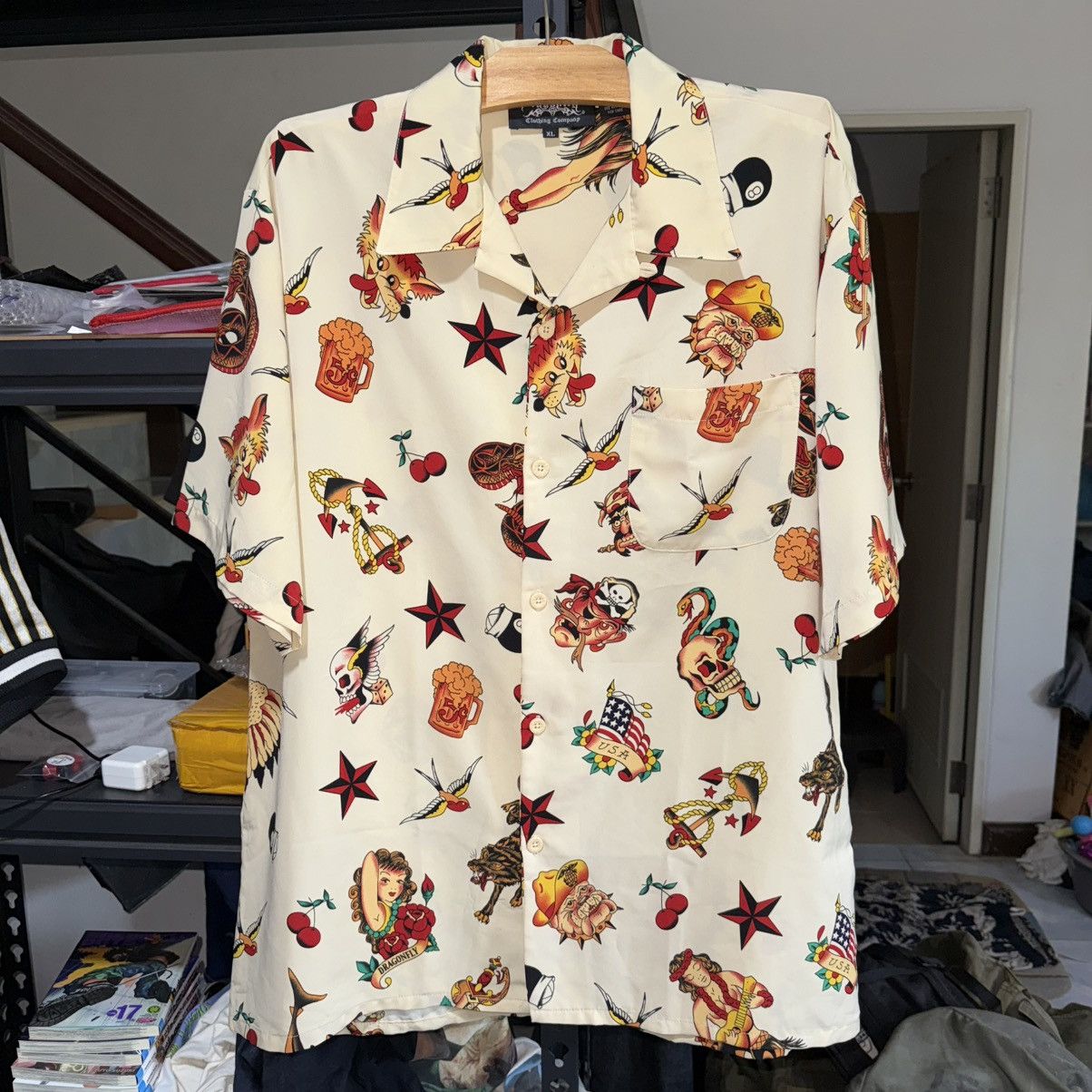 VTG Y2K Dragonfly Traditional Tattoo Hawaiian Shirt in Beige, Men's (Size XL)