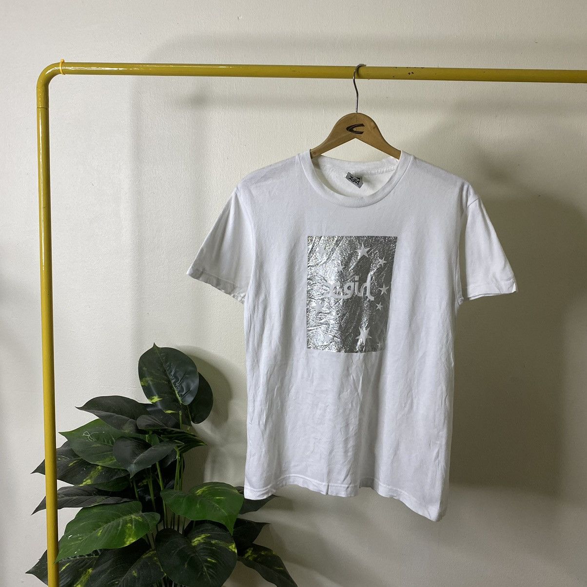 X Girl Skateboard Star Box Logo Skater Tee in White, Men's (Size Small)