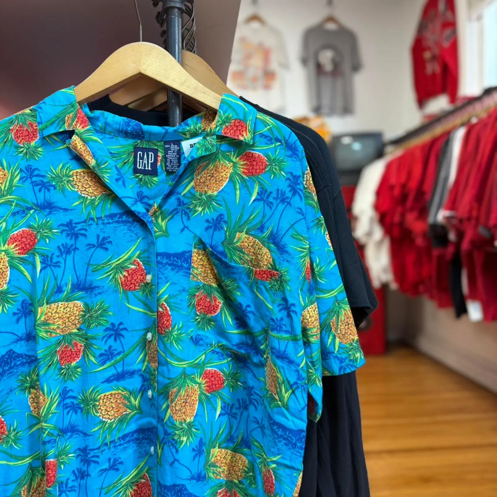90's Gap Floral Hawaiian Loop Collar Shirt, Men's (Size Large)
