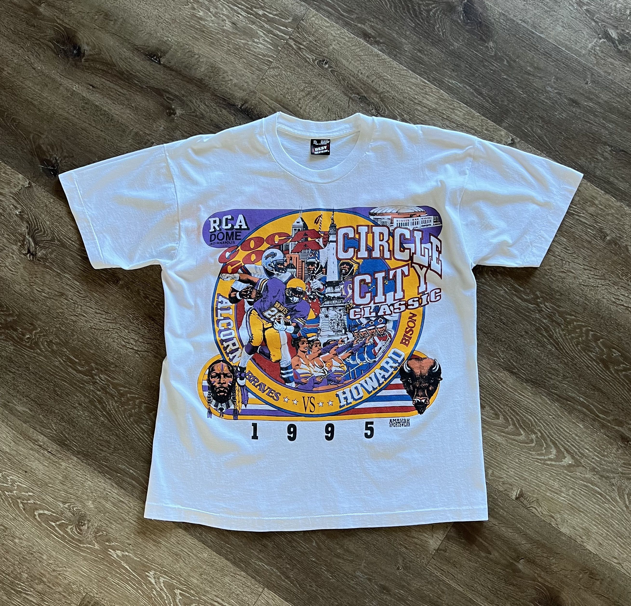 NCAA Vintage 1995 Hbcu Howard Circle City Black College Tee XL in White, Men's
