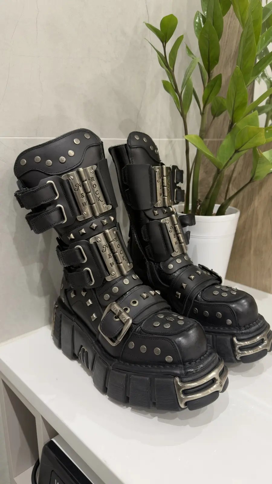 Vintage New Rock 2000s Reactor Platform Boots in Black, Women's (Size 8)